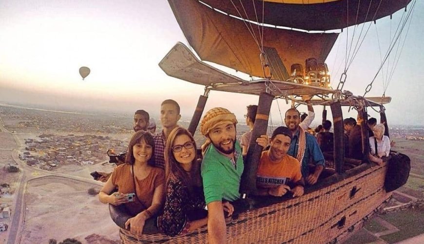 Luxor Tour mit 5 Sterne Hotel - Luxuriöses Hotelzimmer mit Blick auf den Nil