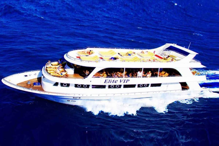 Elite-VIP Sonnenuntergang Bootstour Marsa Alam – Luxus Erlebnis am Roten Meer